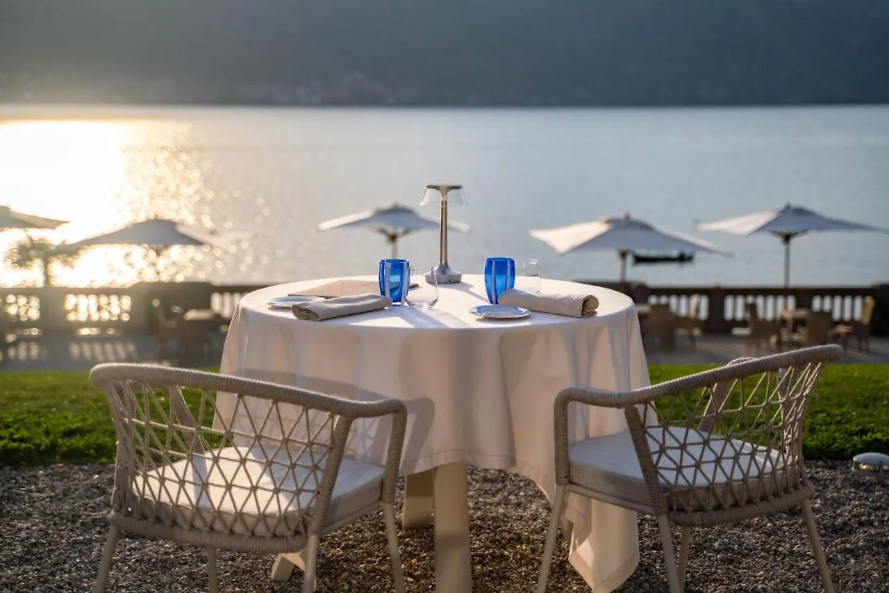 Villa Lario Resort Mandello 만델로델라리오 5*,  이탈리아