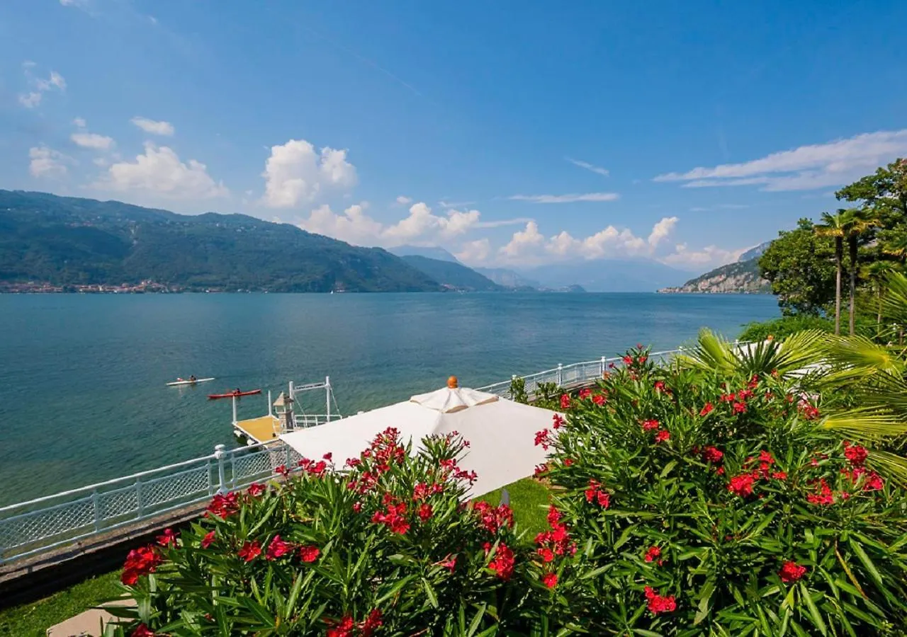 호텔 Villa Lario Resort Mandello 만델로델라리오