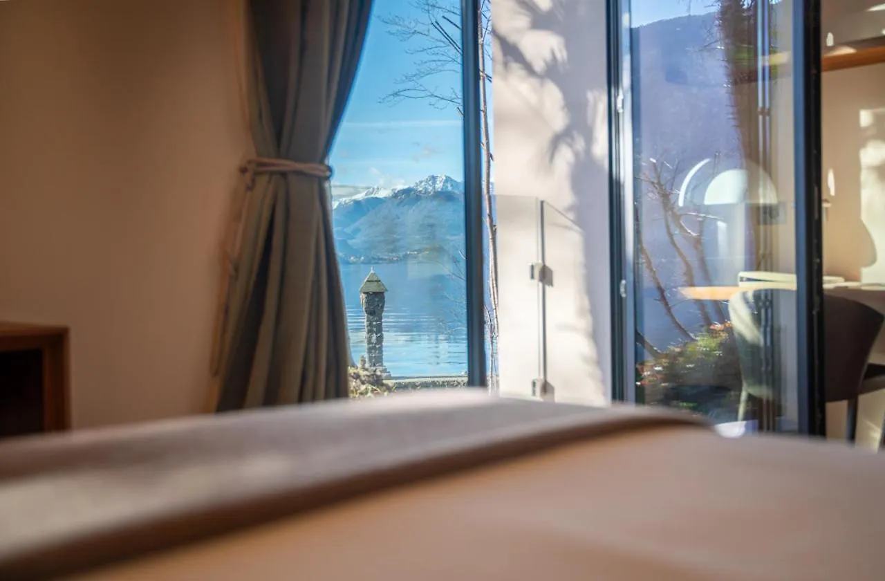Villa Lario Resort Mandello 만델로델라리오 5*,