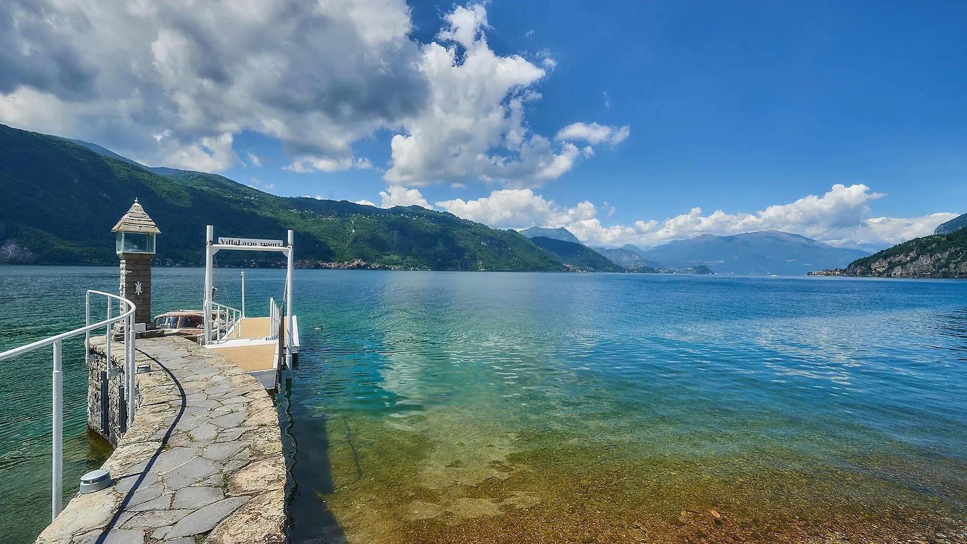 Villa Lario Resort Mandello 만델로델라리오 이탈리아