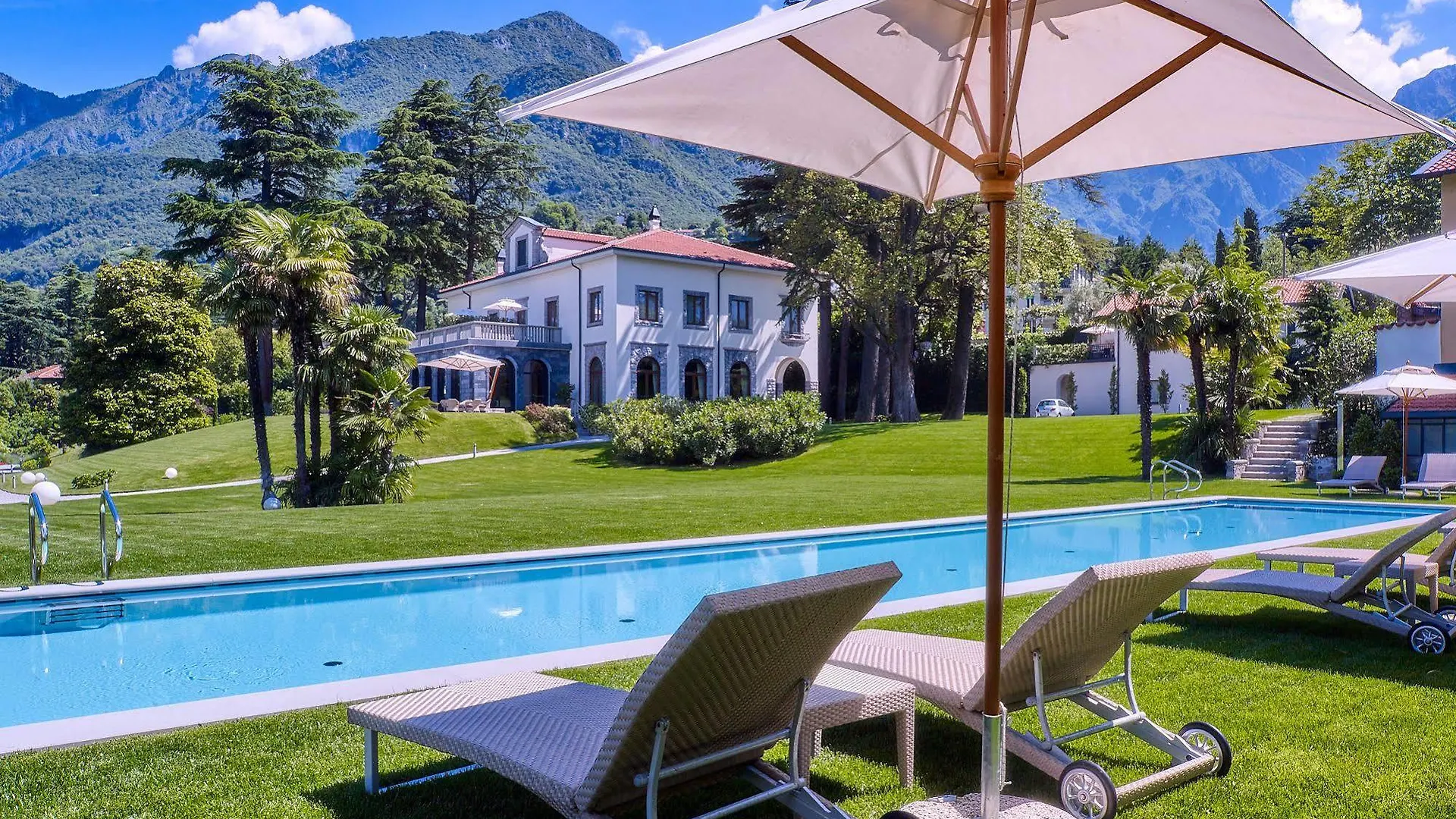 Villa Lario Resort Mandello 만델로델라리오